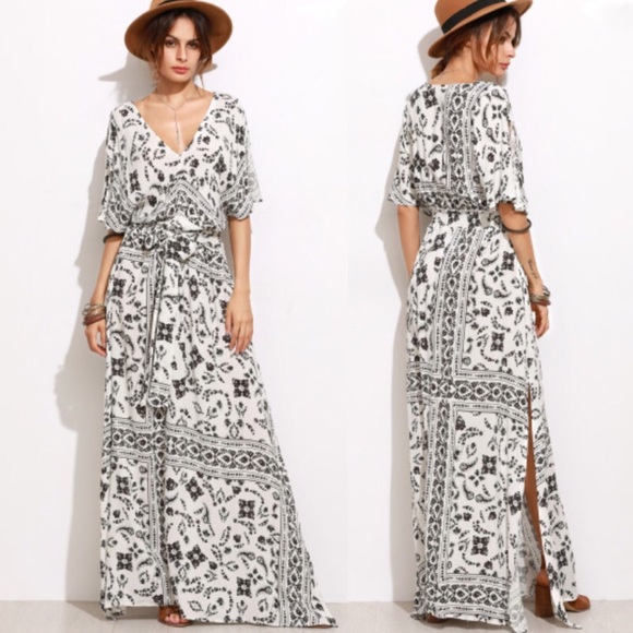 Dresses & Skirts - 💥 SALE Floral Tie Waist Split Sleeve Maxi Dress